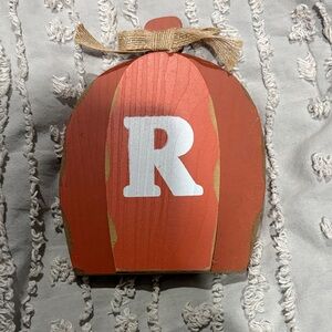 Rustic Red Wooden Pumpkin Decor